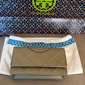Tory Burch Quilted beige Crossbody